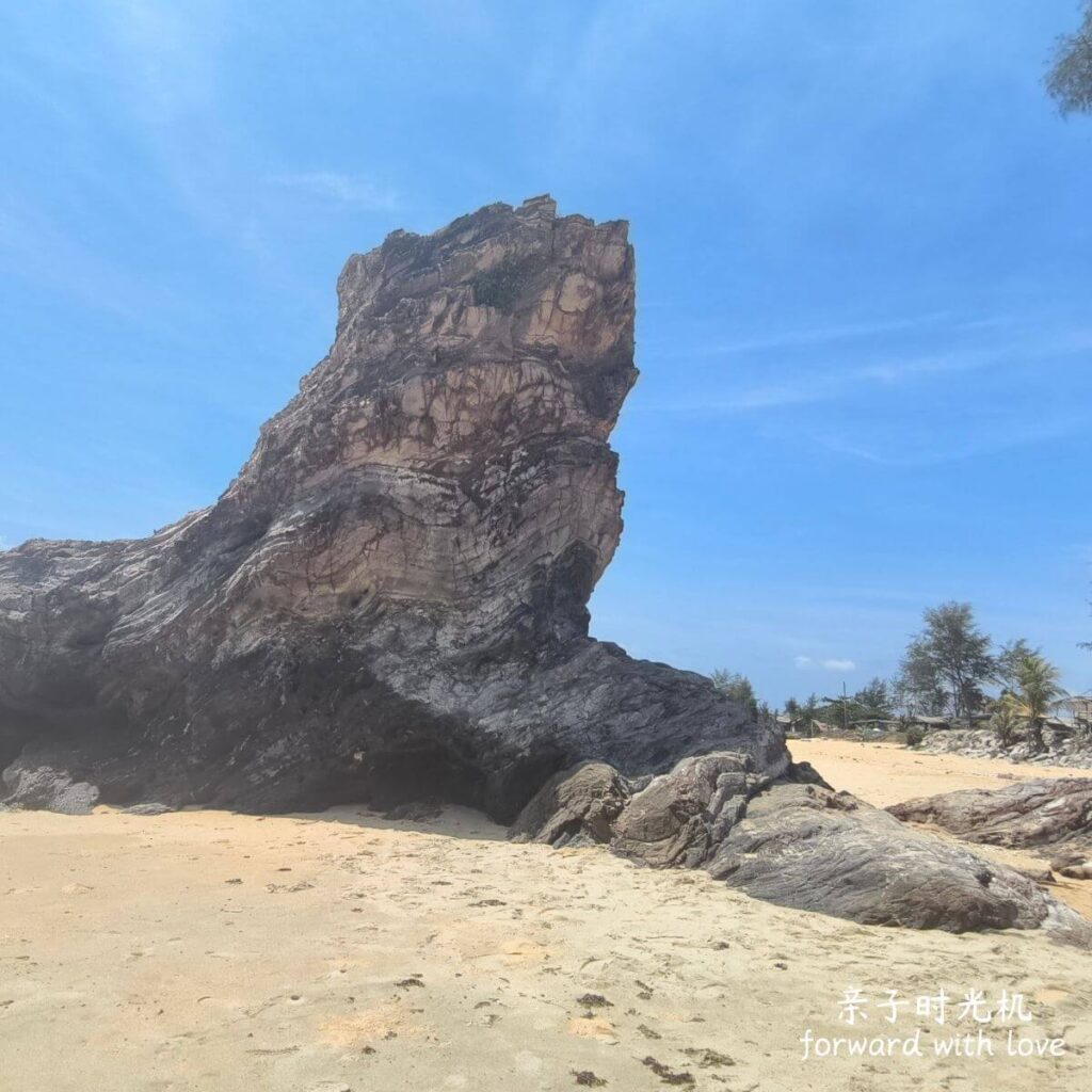 Pantai Batu Pelanduk