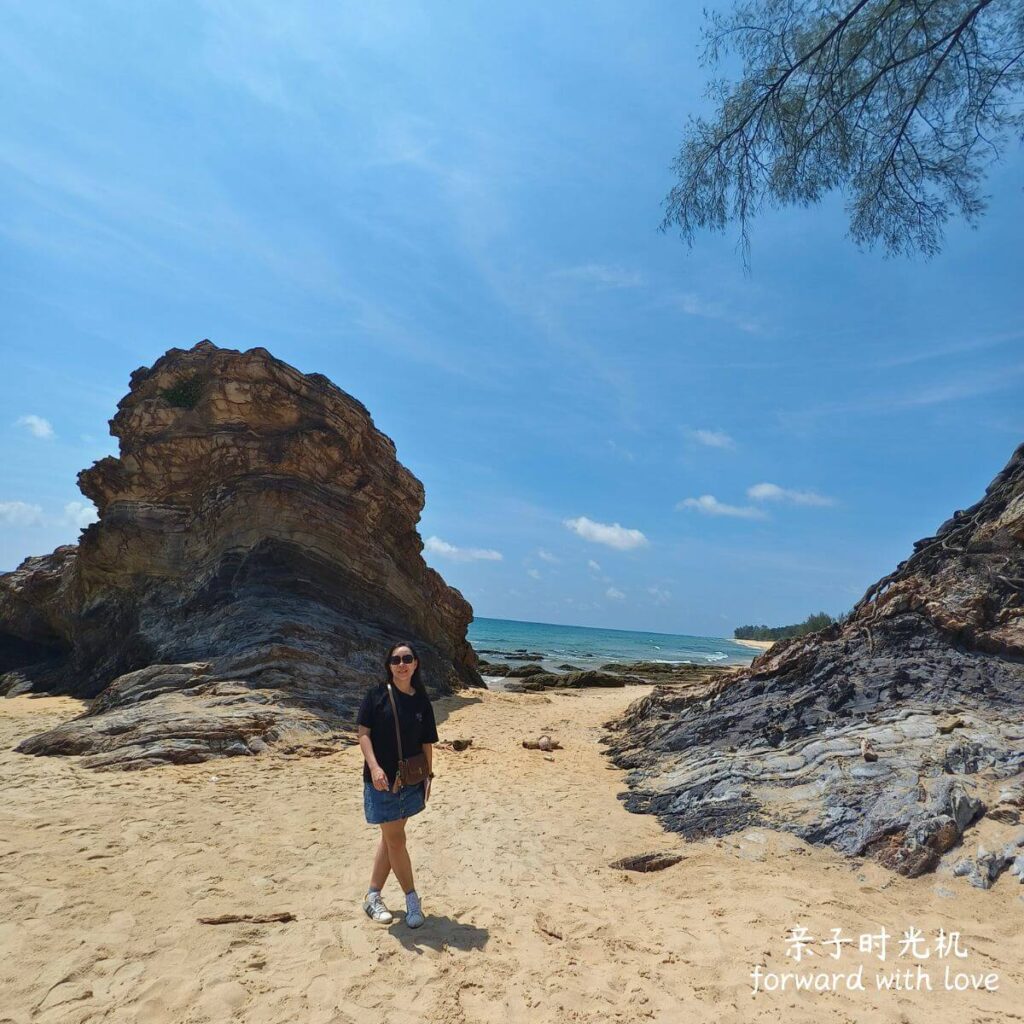 Pantai Batu Pelanduk